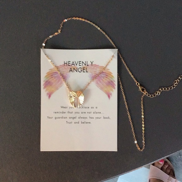 Guardian Angel Wings Necklace - Picture 4 of 7